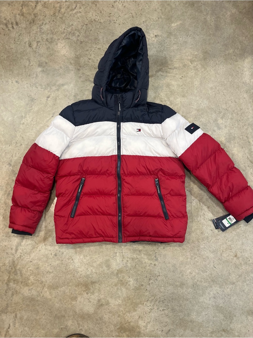 Tags On Tommy Hilfiger Men’s Colorblock Hooded Puffer Jacket - Red/Navy/White